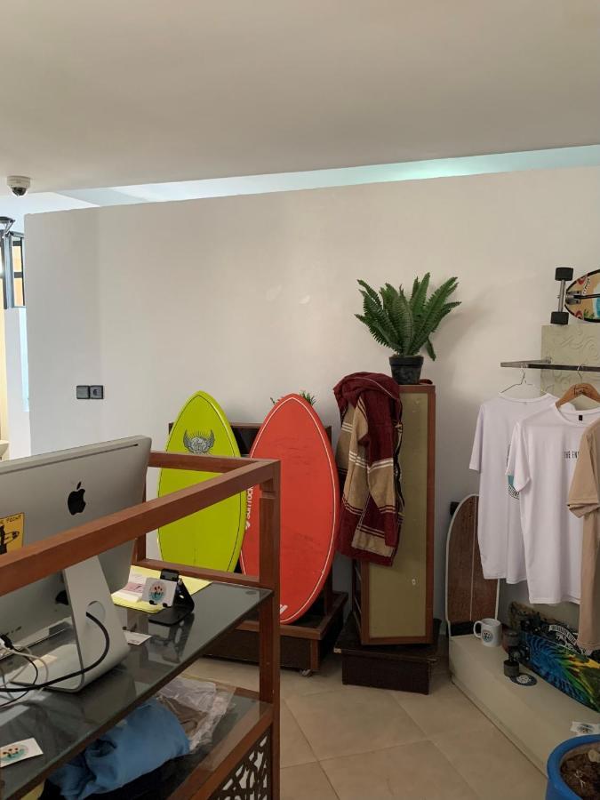 Hostel The Endless House Anchor Point Taghazout Bagian luar foto